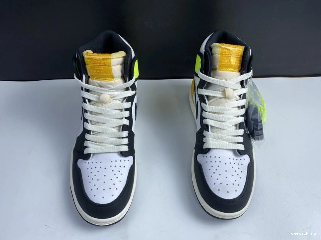 Chep Onekick RETRO JORDAN AIR 555088-118 HIGH GOLD' 1 OG 'VOLT 0819